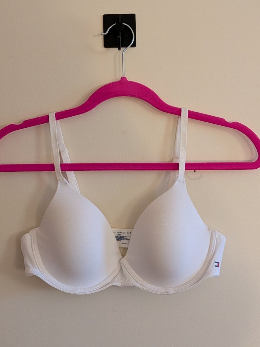 Like New, Tommy Hilfiger T-Shirt Bra, White, Sz 36B
